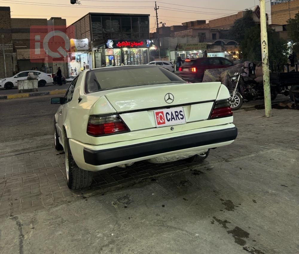 مرسيدس بنز E-Class